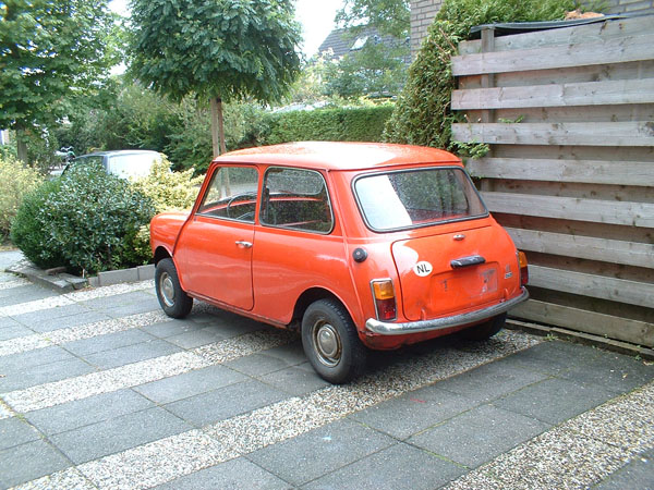 mini rood 1 600